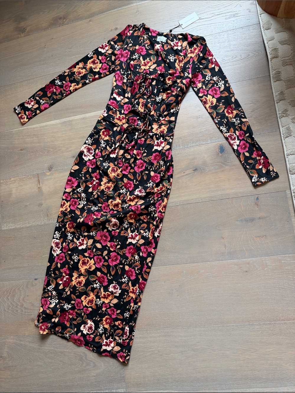 RESA Simone Dress in Rosie - Picture 2 of 4